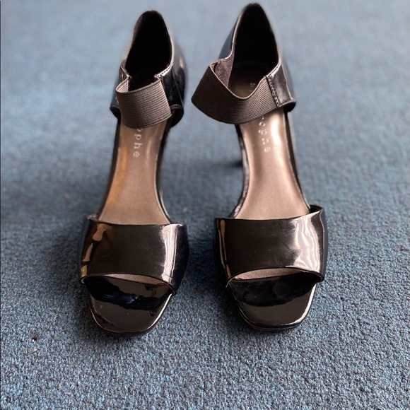 Apostrophe Black Heels 6.5 NWOT - Picture 2 of 4